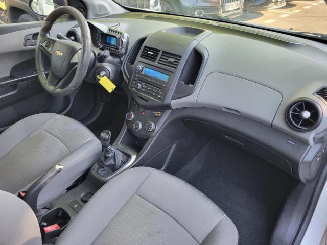 Chevrolet Aveo image 5