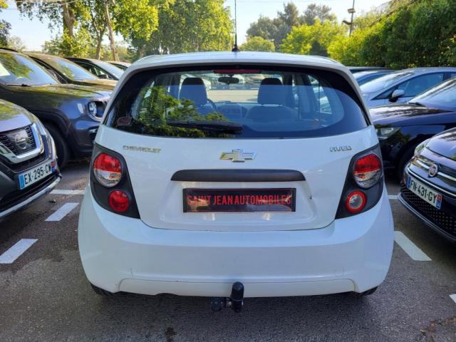 Chevrolet Aveo image 6
