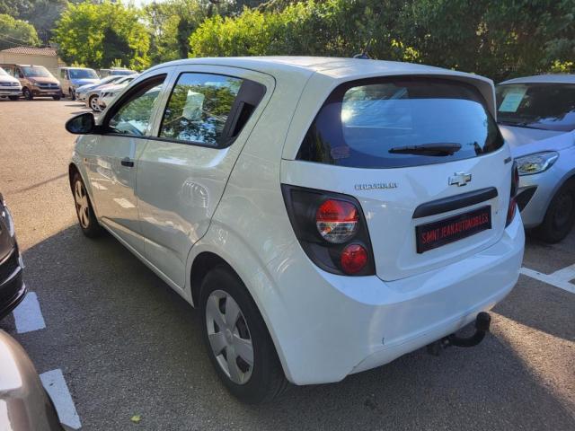 Chevrolet Aveo image 2