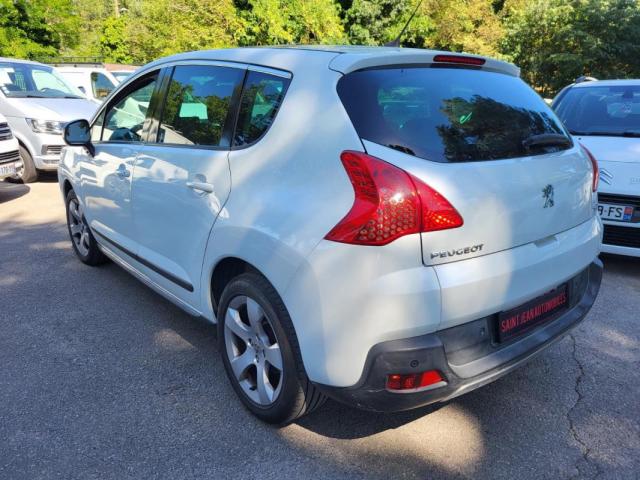 Peugeot 3008 image 1