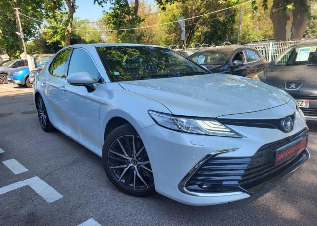 Toyota Camry 2.5 Hybrid Lounge Ecvt