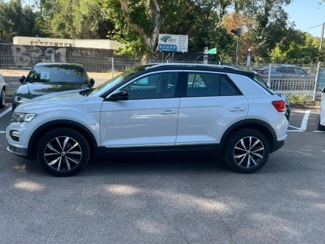 Volkswagen T-Roc image 3