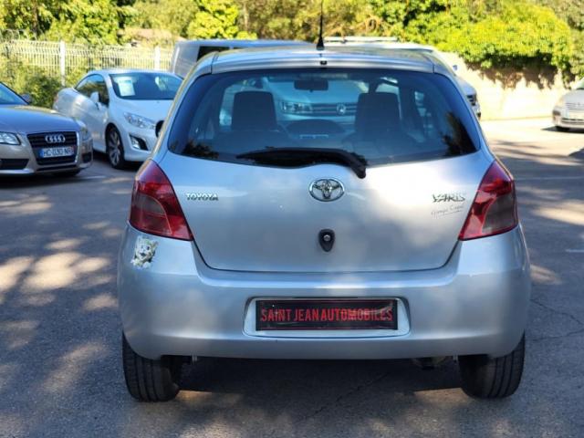 Toyota Yaris image 7