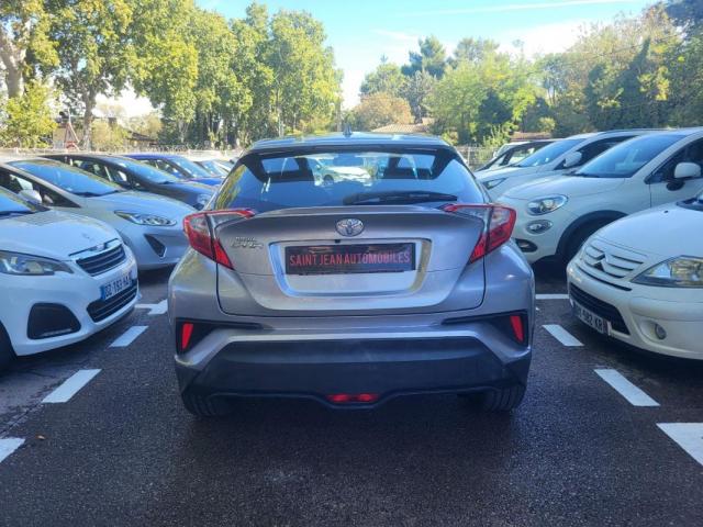 Toyota C-Hr image 5