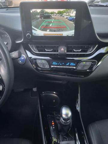 Toyota C-Hr image 6