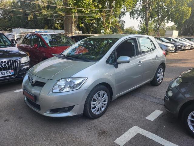 Toyota Auris 126ch D-4d Dynamic 5p