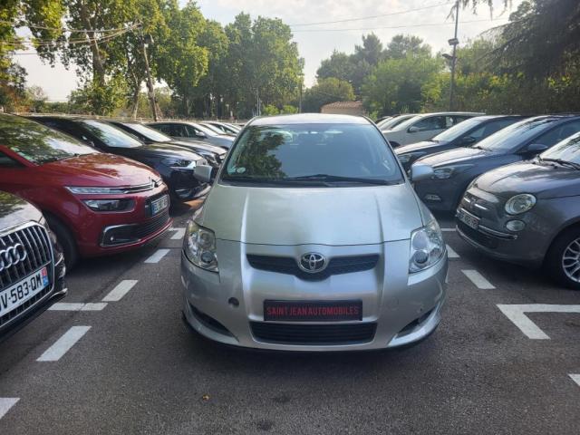 Toyota Auris image 4