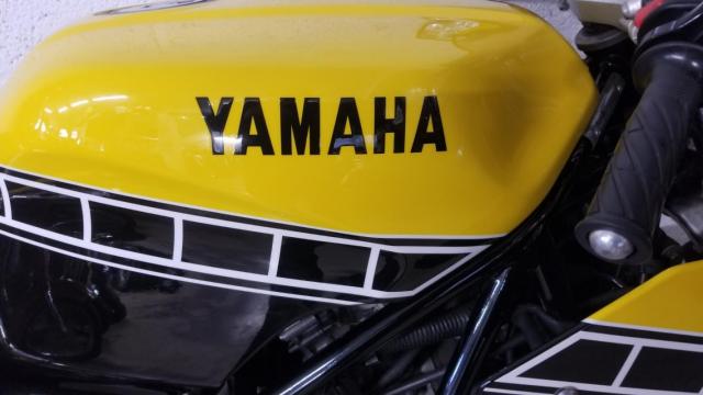 Yamaha Trx 850 Yamaha Jaune image 3