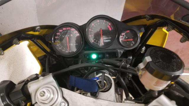 Yamaha Trx 850 Yamaha Jaune image 5