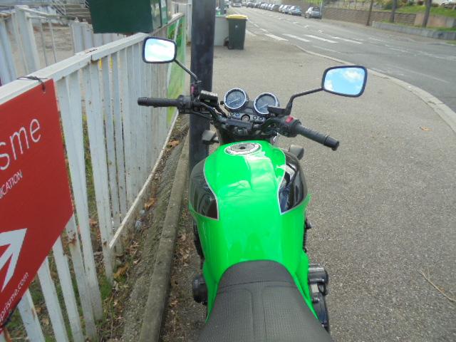 Kawasaki Zrx 1100 Kawasaki Vert image 8