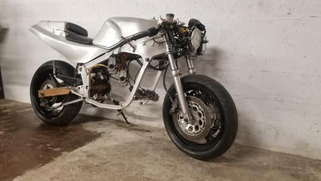 Suzuki Rg 500 Gamma Suzuki image 9