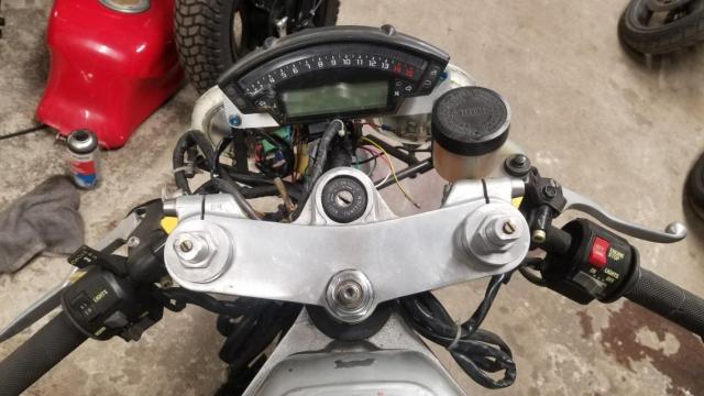 Suzuki Rg 500 Gamma Suzuki image 3