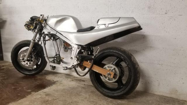 Suzuki Rg 500 Gamma Suzuki image 4