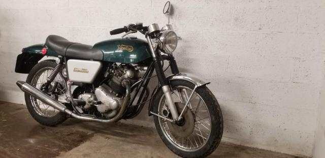 Commando Fastback 750 Norton Verte image 8