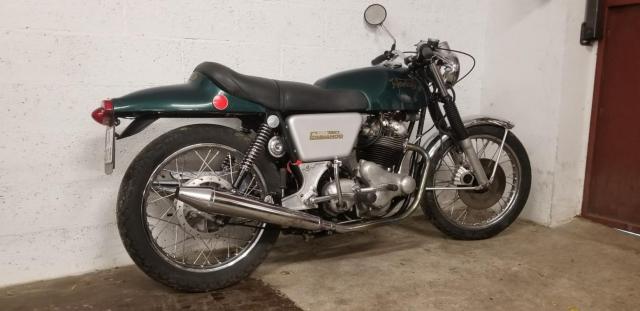 Commando Fastback 750 Norton Verte image 6