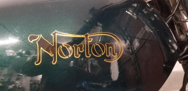 Commando Fastback 750 Norton Verte image 9