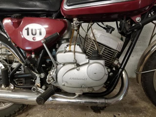Kawasaki Avenger 350 Kawasaki Rouge image 7