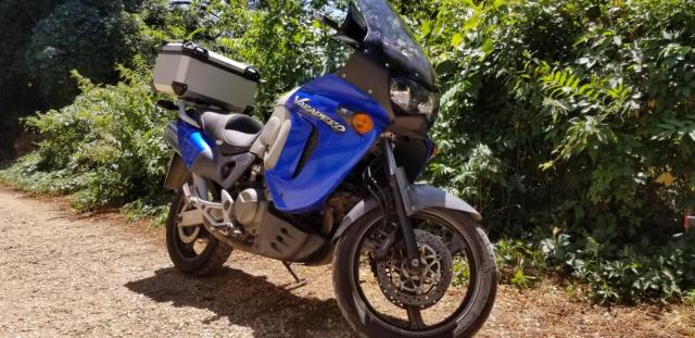Varadero 1000 Honda Bleu image 1