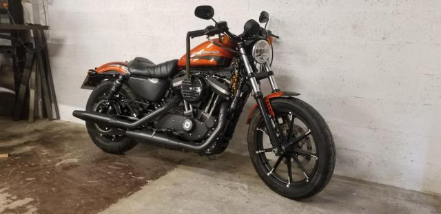 Iron Xl 883 Harley Davidson image 1
