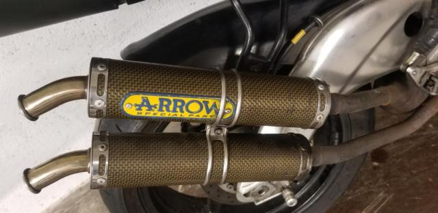 Rs 250 Aprilia Noir image 8