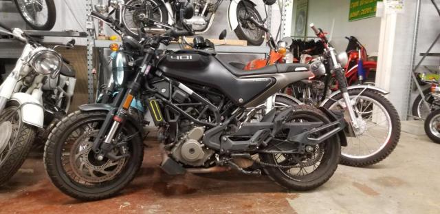 Svartpilen 401 Husqvarna image 6