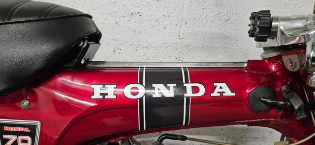 Dax 70 Honda Rouge image 8