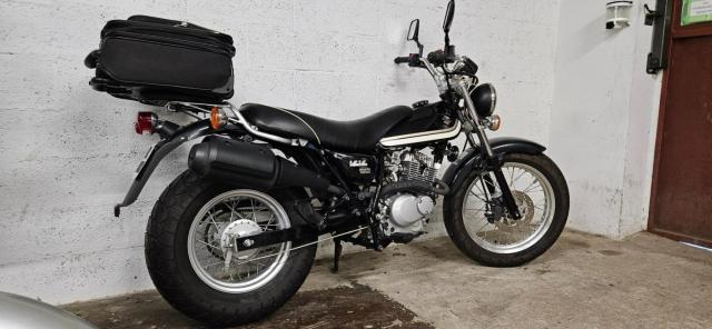 Van Van 125 Suzuki Noir image 3