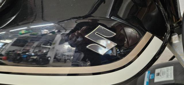 Van Van 125 Suzuki Noir image 1