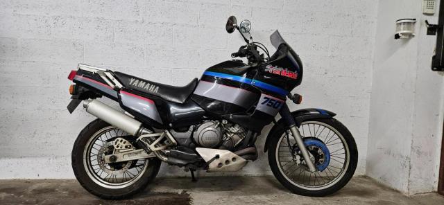 Yamaha Super Tenere 750 0750 056