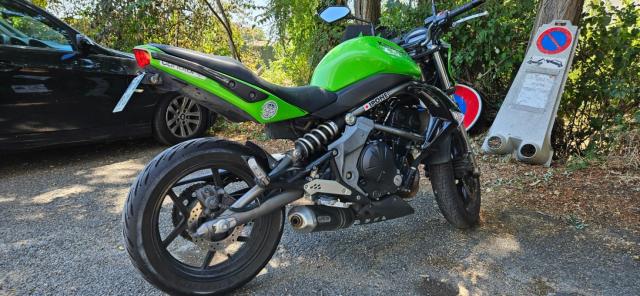 Er6n 650 Vert image 1