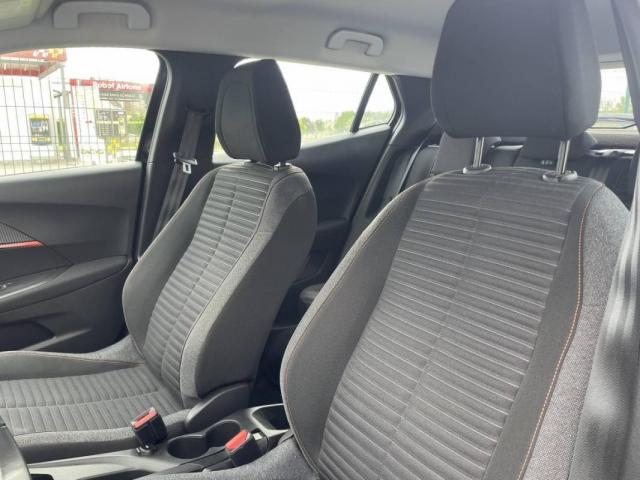 Peugeot 2008 image 4