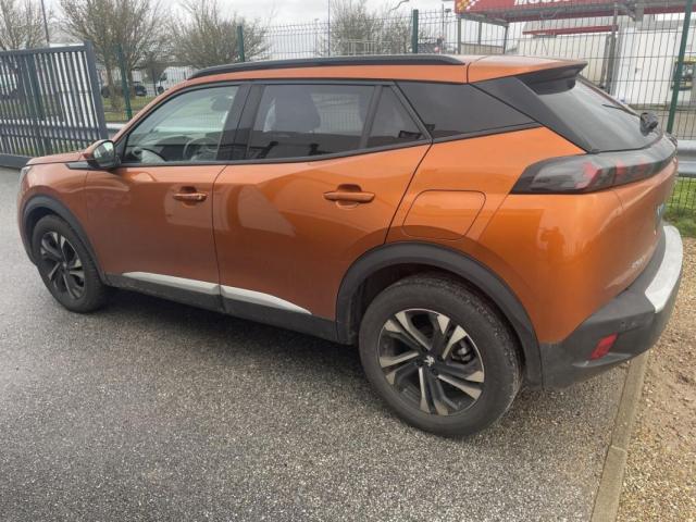 Peugeot 2008 image 9