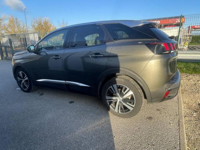 Peugeot 3008 image 4