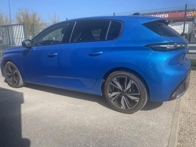 Peugeot 308 image 8