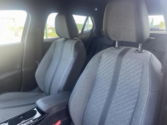 Peugeot 2008 image 2