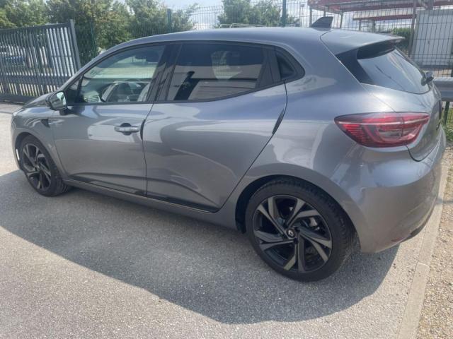 Renault Clio image 2
