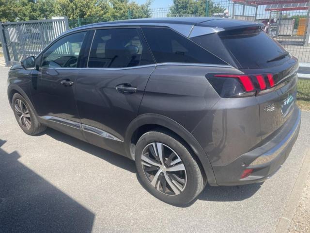 Peugeot 3008 image 3