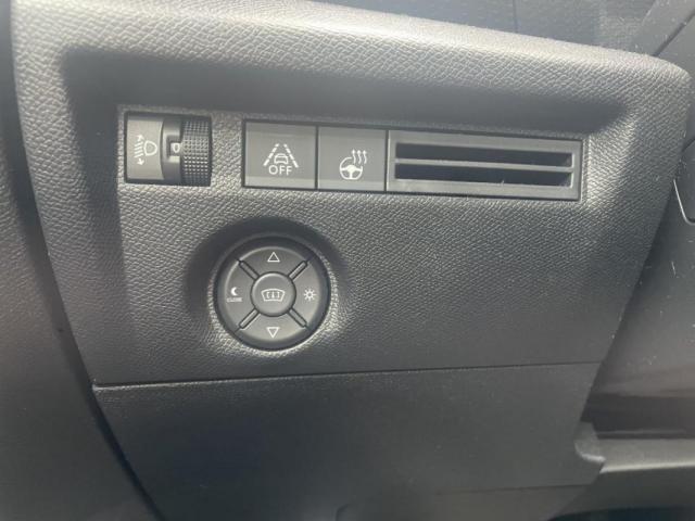 Citroen C4 image 2