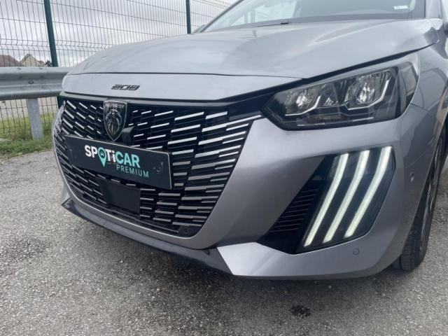 Peugeot 208 image 1