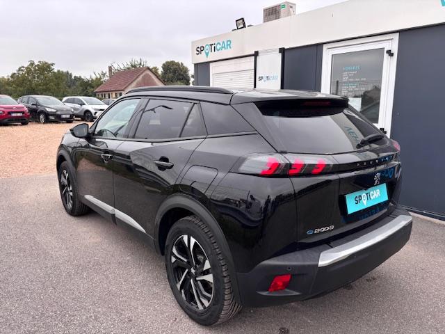 Peugeot 2008 image 7