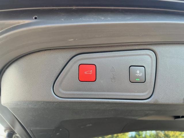 Peugeot 3008 image 3