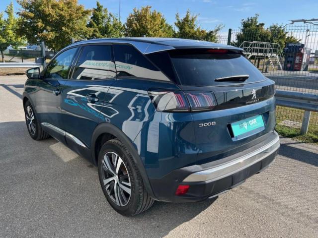 Peugeot 3008 image 2
