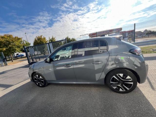 Peugeot 208 image 2