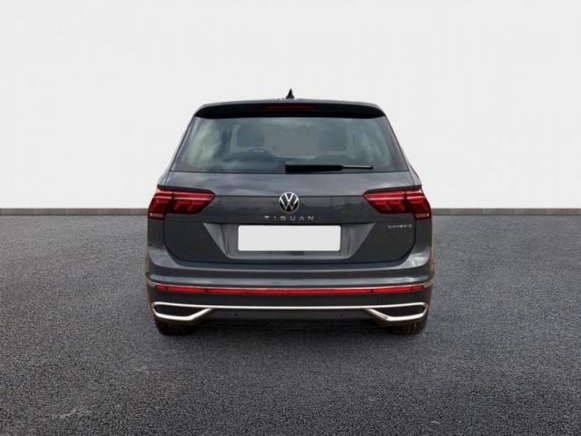 Volkswagen Tiguan image 9