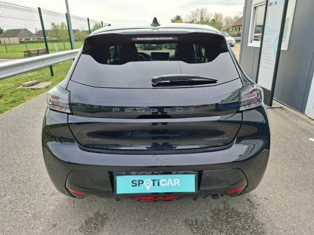 Peugeot 208 image 4