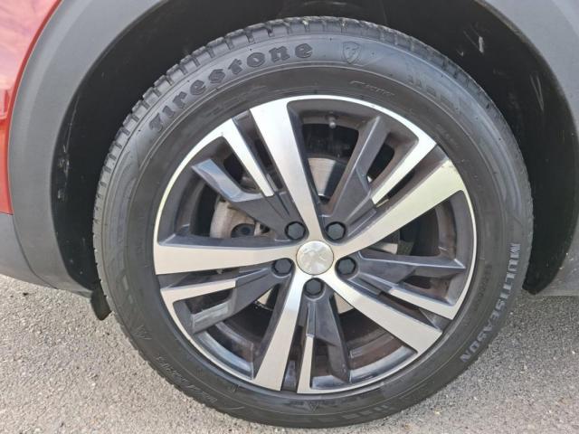 Peugeot 3008 image 9