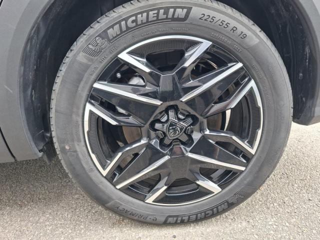 Peugeot 5008 image 1