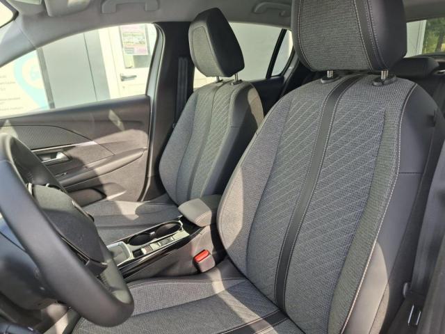 Peugeot 208 image 4