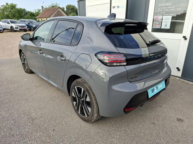 Peugeot 208 image 6