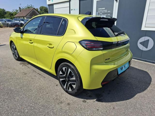 Peugeot 208 image 6